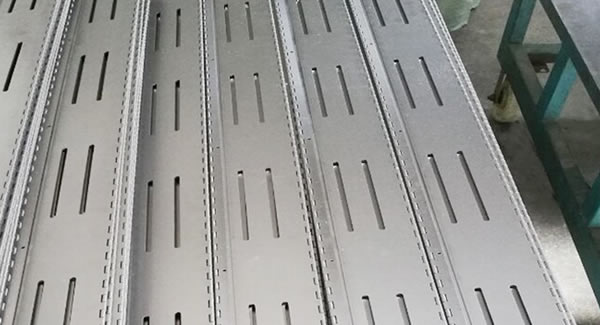 廣有團(tuán)隊(duì)眾志成城,確保雙軸屏風(fēng)合頁(yè),東莞合頁(yè),東莞鉸鏈圓滿(mǎn)出貨