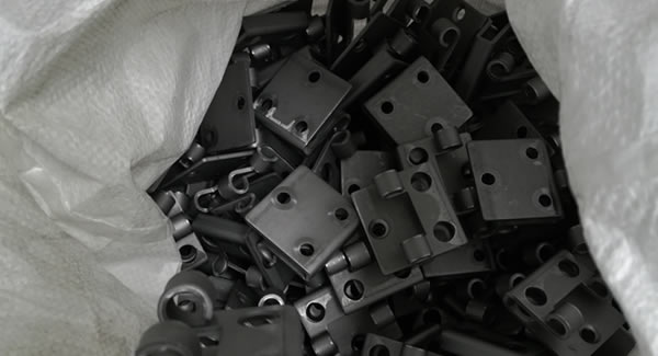 長(zhǎng)合頁(yè)，車廂合頁(yè)焊接處出現(xiàn)開(kāi)裂的原因分析及預(yù)防改善對(duì)策