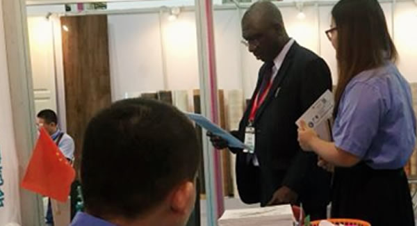 精心設計,精良制作,優(yōu)良品質(zhì),優(yōu)質(zhì)服務,廣有五金合頁深受廣大消費者喜愛