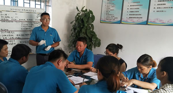 廣有五金&東莞合頁(yè)|不忘初心，牢記使命，滿意客戶，感動(dòng)客戶?