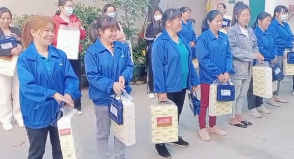 感恩女神節(jié)，所遇即美好|廣有五金&東莞合頁(yè)