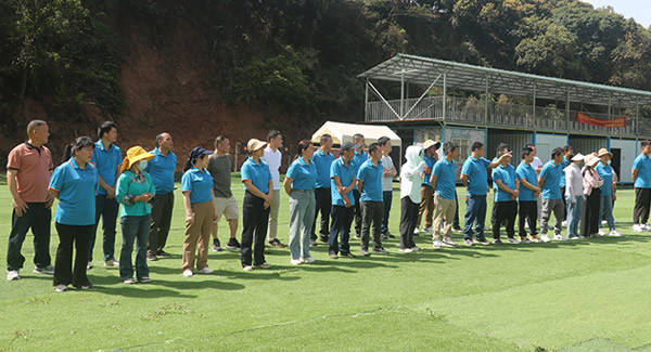 以心為塔，聚力成峰——記劉總在團建中彰顯的領(lǐng)袖之光|廣有五金&東莞合頁?